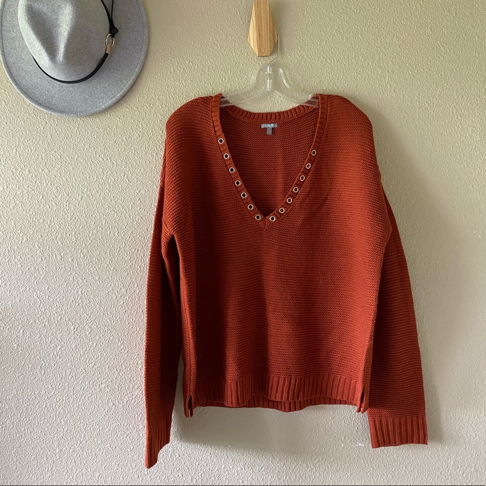 LAST Weekend—Like New Burnt Orange Sweater L